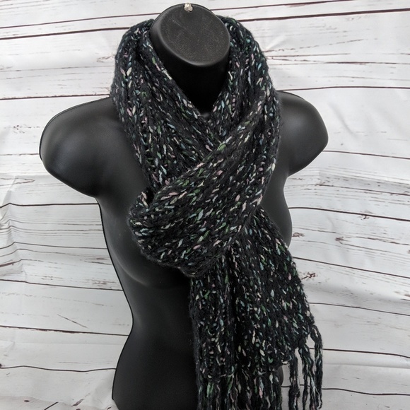 Aeropostale Accessories - Aeropostale winter scarf